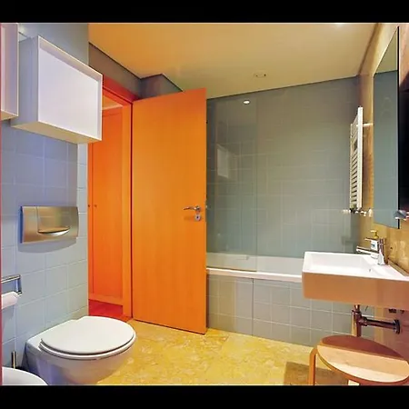 Confortable & Contemporary - Expo