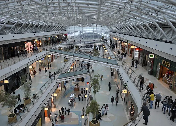 Comfortable & Contemporary - Expo * Lisboa