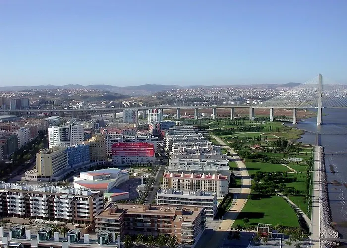 Comfortable & Contemporary - Expo