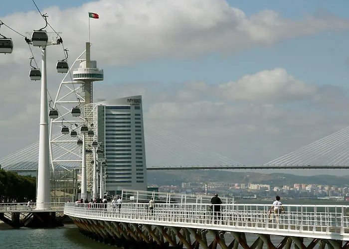 Comfortable & Contemporary - Expo